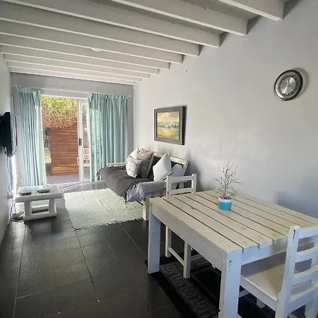 Tula@159 Hotel Bloemfontein Room photo
